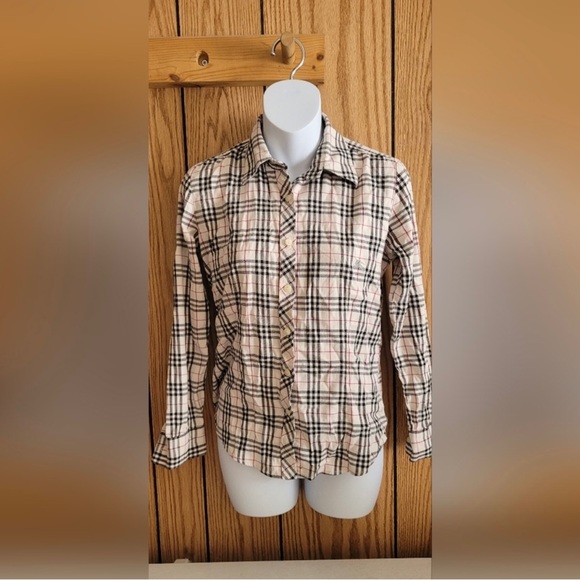 Authentic Burberry Shirt (very good condition) - Picture 2 of 6